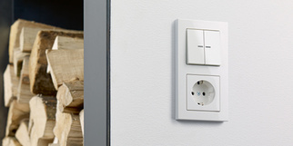 JUNG KNX Taster F 10 bei Elektro Strobl in Rottendorf