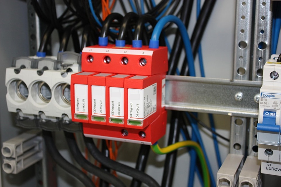 U berspannungsschutz bei Elektro Strobl in Rottendorf